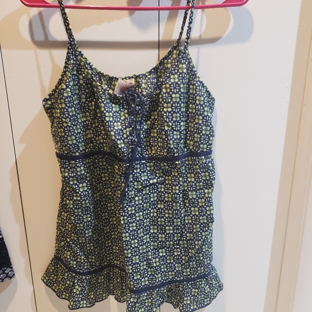 FADED GLORY SLEEVELESS